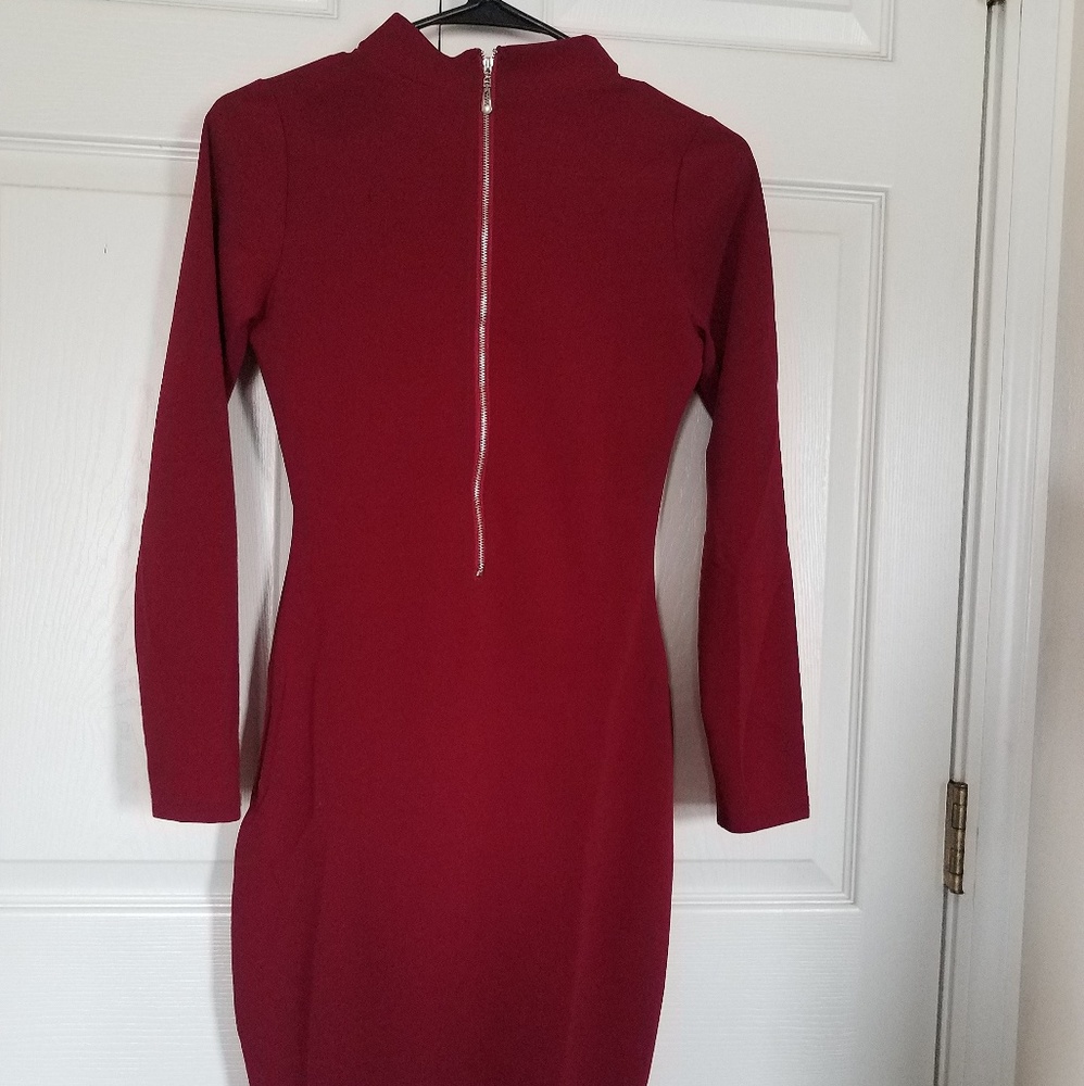 Long Sleeve Burgundy Mid-Length dress